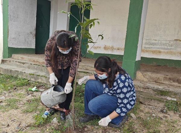 वेदांता ईएसएल ने ‘स्वच्छता ही सेवा’ के तहत सफाई और पौधारोपण अभियान चलाए